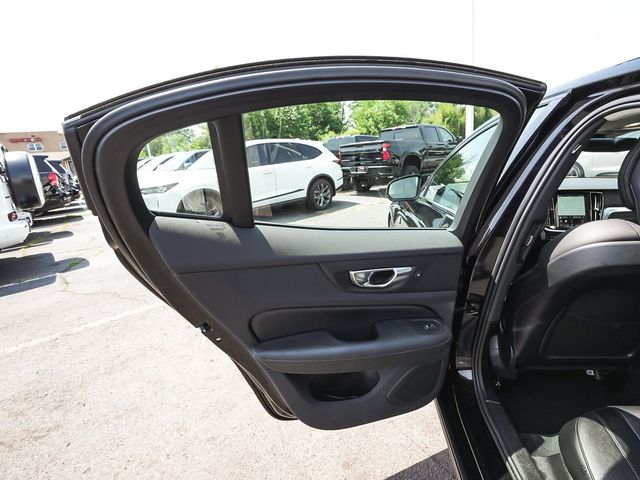 2024 Volvo S60 B5 Core Dark - 23076530 - 10