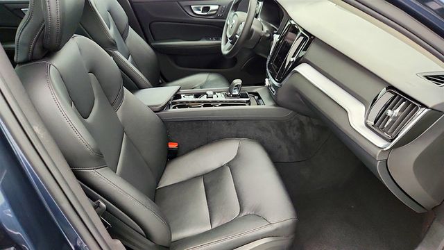 2024 Volvo S60 B5 FWD Core Dark Theme - 22966125 - 11