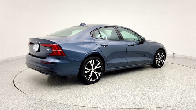 2024 Volvo S60 B5 FWD Core Dark Theme - 22966125 - 4