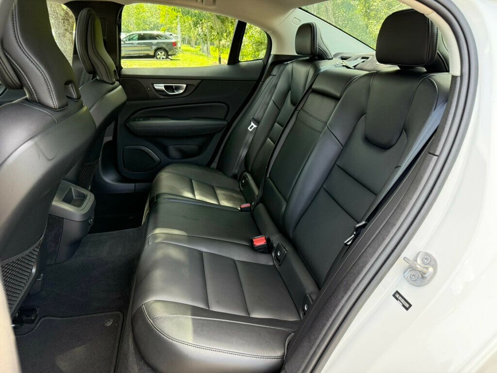2024 Volvo S60 B5 Core photo 8
