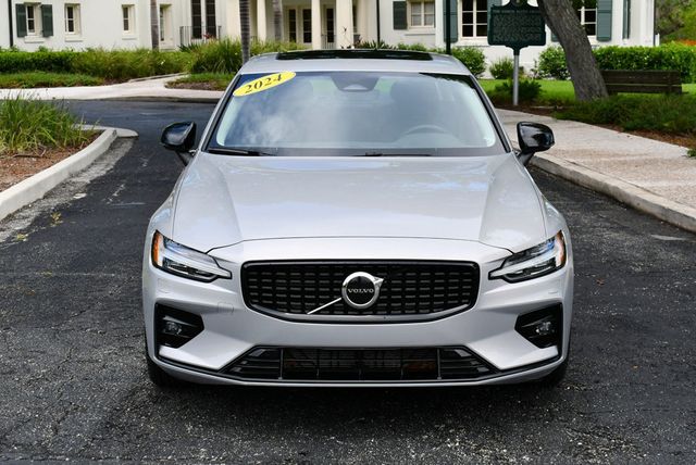 2024 Volvo S60 B5 FWD Core Dark Theme Sedan W/Climate Package - 22861674 - 35