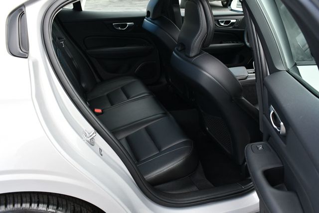 2024 Volvo S60 B5 FWD Core Dark Theme Sedan W/Climate Package - 22861674 - 44