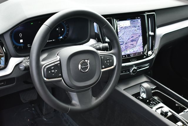 2024 Volvo S60 B5 FWD Core Dark Theme Sedan W/Climate Package - 22861674 - 51