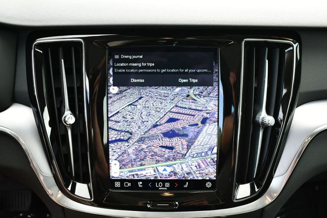 2024 Volvo S60 B5 FWD Core Dark Theme Sedan W/Climate Package - 22861674 - 52