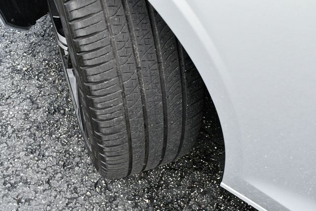 2024 Volvo S60 B5 FWD Core Dark Theme Sedan W/Climate Package - 22861674 - 61