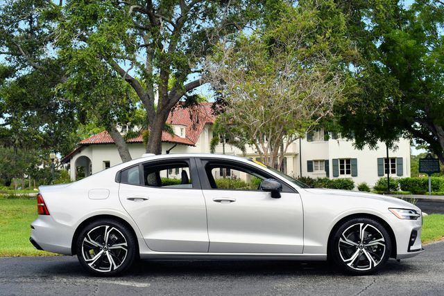 2024 Volvo S60 B5 FWD Core Dark Theme Sedan W/Climate Package - 22861674 - 6