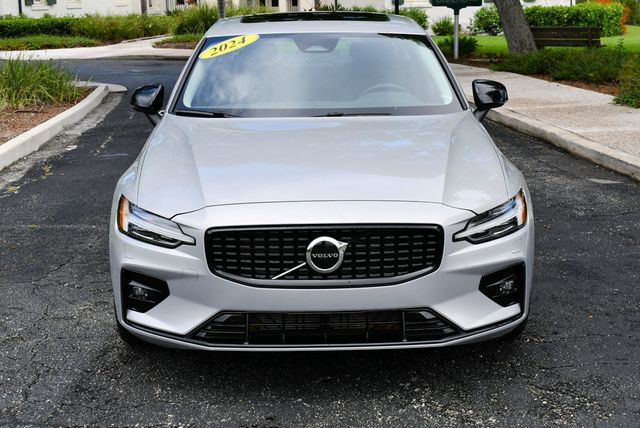 2024 Volvo S60 B5 FWD Core Dark Theme Sedan W/Climate Package - 22861674 - 8