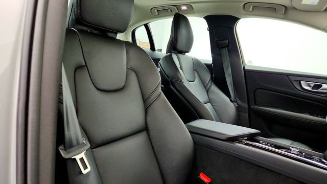2024 Volvo S60 B5 FWD Plus Dark Theme - 23094266 - 22