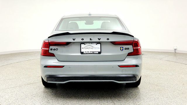 2024 Volvo S60 B5 FWD Plus Dark Theme - 23094266 - 5