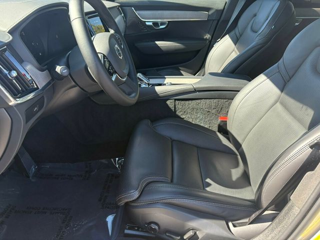 2024 Volvo V90 Cross Country Cross-Country/AWD/B6/Ultimate/HeadsUpDisplay/PanoramicRoof - 22927521 - 12