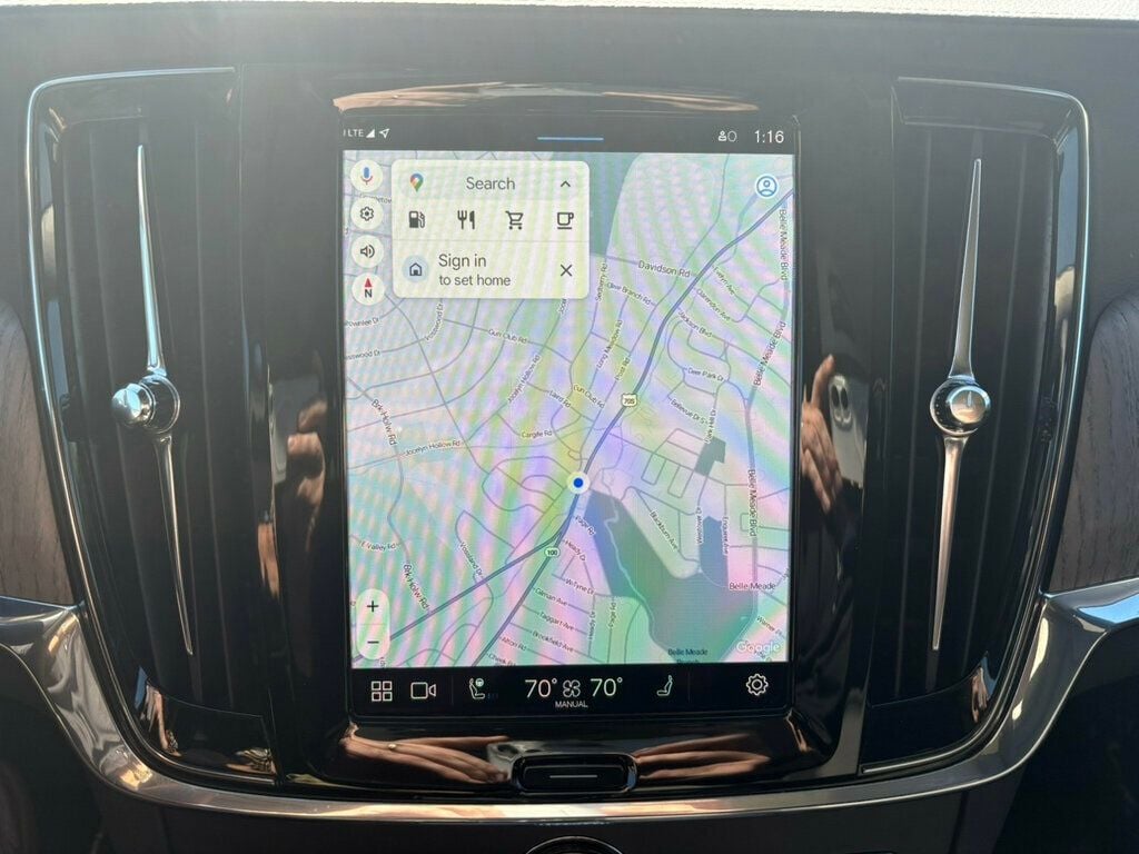 2024 Volvo V90 Cross Country Cross-Country/AWD/B6/Ultimate/HeadsUpDisplay/PanoramicRoof - 22927521 - 36