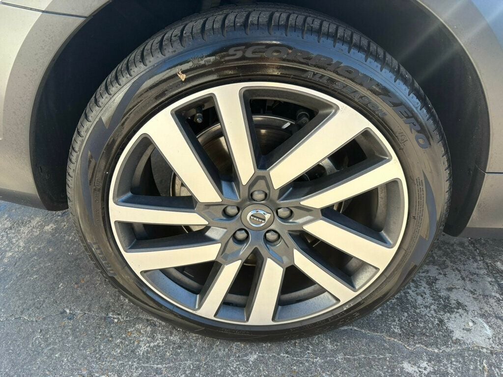 2024 Volvo V90 Cross Country Cross-Country/AWD/B6/Ultimate/HeadsUpDisplay/PanoramicRoof - 22927521 - 8