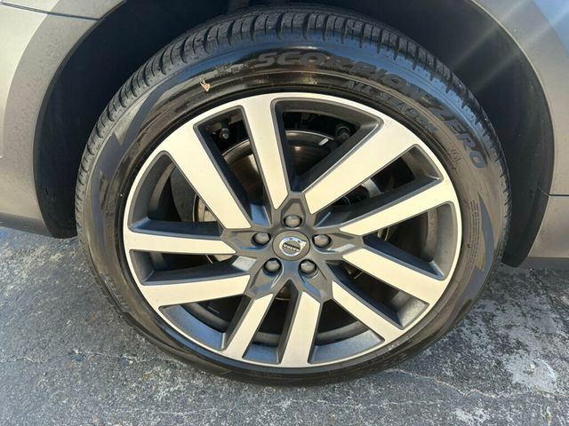 2024 Volvo V90 Cross Country Cross-Country/AWD/B6/Ultimate/HeadsUpDisplay/PanoramicRoof - 22927521 - 8