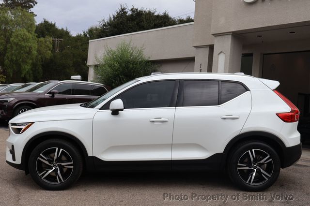 2024 Volvo XC40 B5 AWD Core Bright Theme - 23072673 - 1