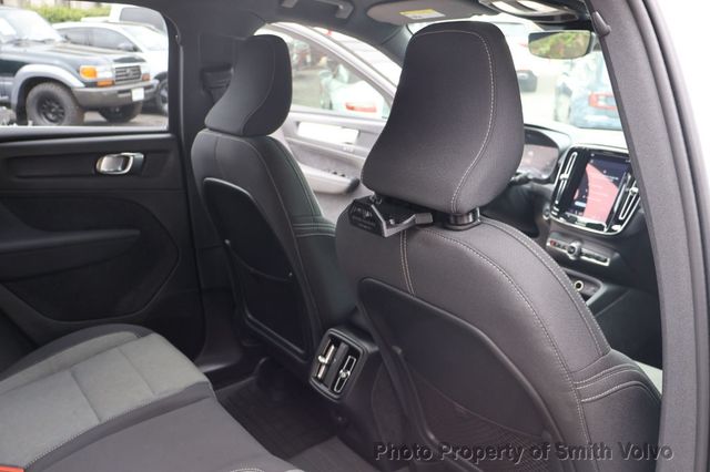 2024 Volvo XC40 B5 AWD Core Bright Theme - 23072673 - 19