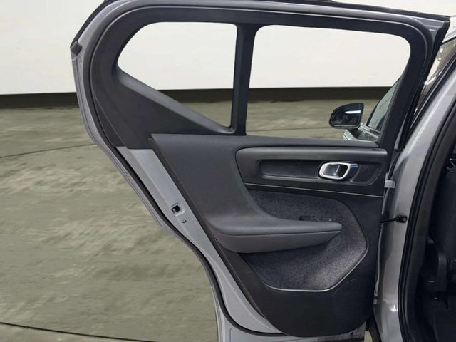 2024 Volvo XC40 B5 AWD Core Dark Theme - 23022863 - 15