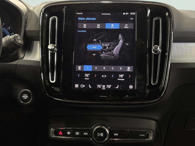 2024 Volvo XC40 B5 AWD Core Dark Theme - 23022863 - 24