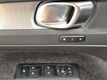 2024 Volvo XC40 B5 AWD Core Dark Theme - 23022863 - 27
