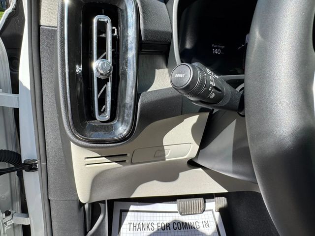 2024 Volvo XC40 B5 AWD Plus Bright Theme - 22929733 - 19