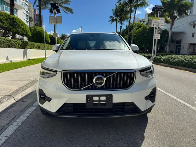 2024 Volvo XC40 B5 AWD Plus Bright Theme - 22929733 - 2