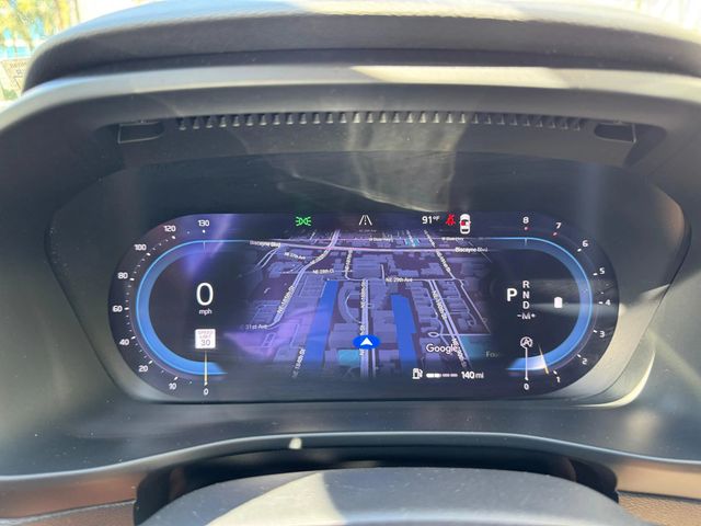 2024 Volvo XC40 B5 AWD Plus Bright Theme - 22929733 - 34