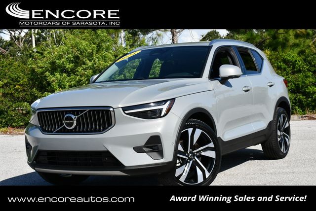 2024 Volvo XC40 B5 AWD Plus Bright Theme 4 Door SUV - 22895330 - 0