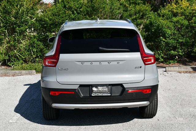 2024 Volvo XC40 B5 AWD Plus Bright Theme 4 Door SUV - 22895330 - 26