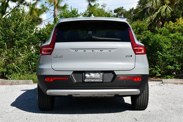 2024 Volvo XC40 B5 AWD Plus Bright Theme 4 Door SUV - 22895330 - 27