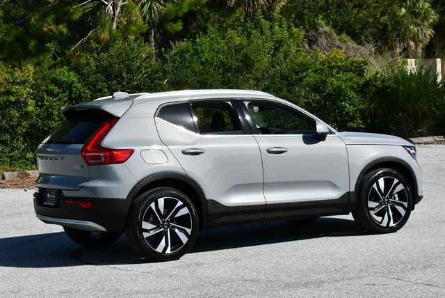 2024 Volvo XC40 B5 AWD Plus Bright Theme 4 Door SUV - 22895330 - 28