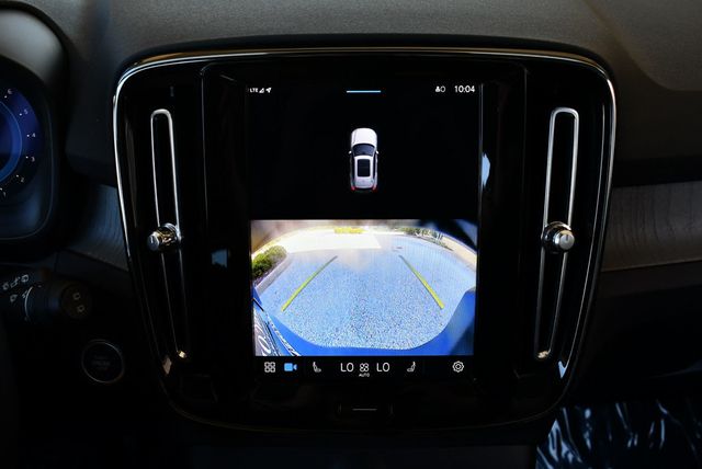 2024 Volvo XC40 B5 AWD Plus Bright Theme 4 Door SUV - 22895330 - 50