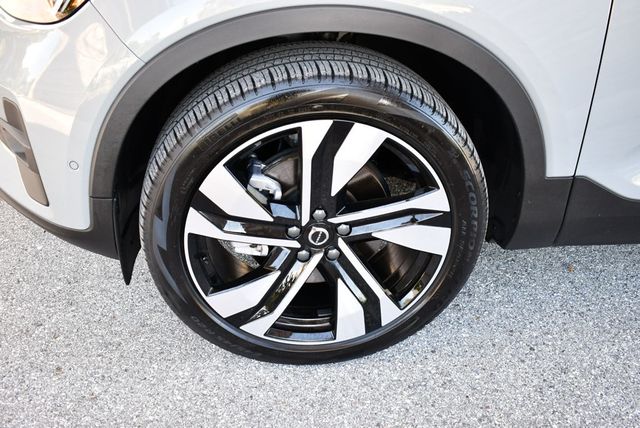 2024 Volvo XC40 B5 AWD Plus Bright Theme 4 Door SUV - 22895330 - 55