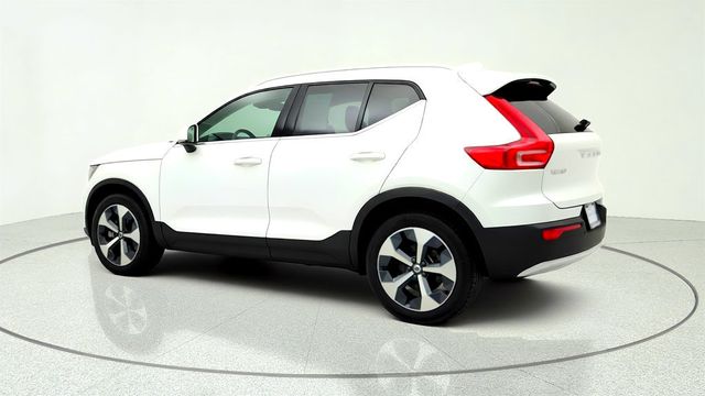 2024 Volvo XC40 B5 AWD Plus Bright Theme w/ harman/kardon Audio & Climate Pkg - 23033357 - 6