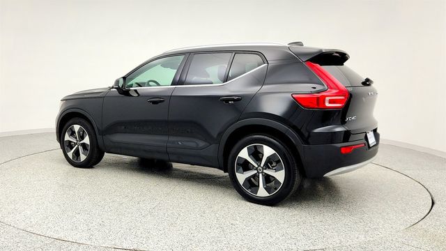2024 Volvo XC40 B5 AWD Plus Bright Theme with Climate Package - 22971379 - 6