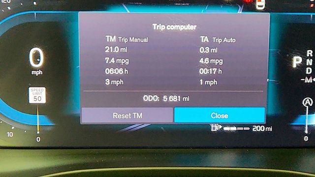 2024 Volvo XC40 B5 AWD Plus Dark Theme w/ 20'' Wheels & All Heated Seats - 22998986 - 15