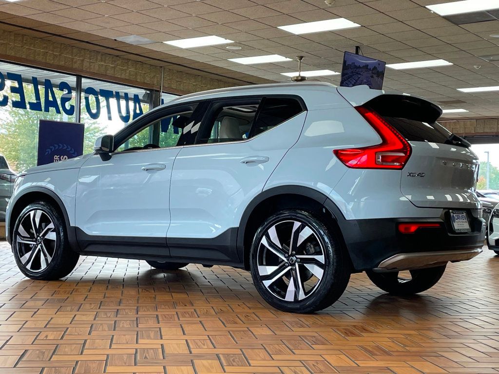 2024 Volvo XC40 AWD Ultimate photo 9