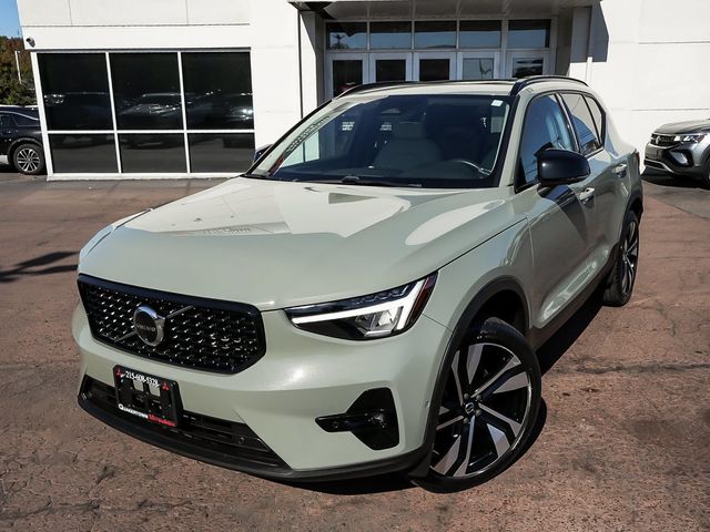 2024 Volvo XC40 B5 Plus Dark - 23097841 - 7