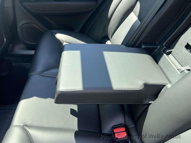 2024 Volvo XC60 B5 AWD Core Dark Theme - 23033045 - 10