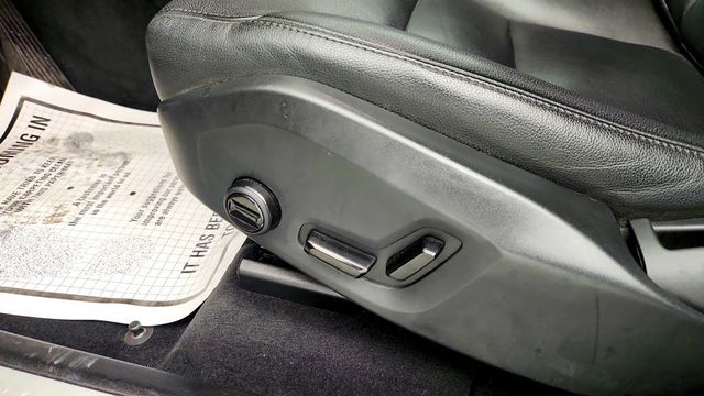 2024 Volvo XC60 B5 AWD Core Dark Theme - 22998945 - 10