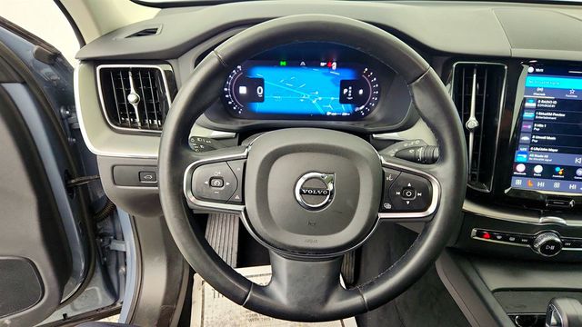 2024 Volvo XC60 B5 AWD Core Dark Theme - 22998945 - 12