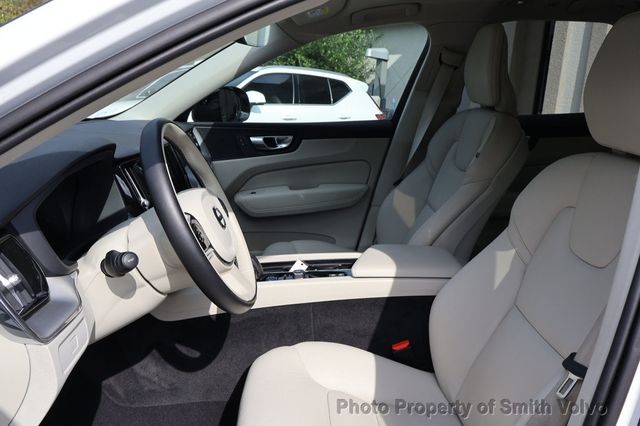 2024 Volvo XC60 B5 AWD Core Dark Theme - 23073200 - 11