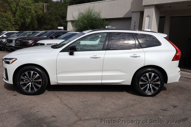 2024 Volvo XC60 B5 AWD Core Dark Theme - 23073200 - 1