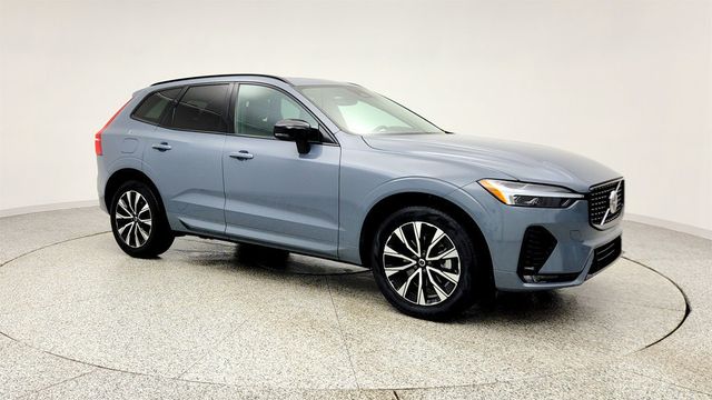 2024 Volvo XC60 B5 AWD Core Dark Theme w/ 19" Alloy Wheels & Power Tailgate - 22998945 - 2