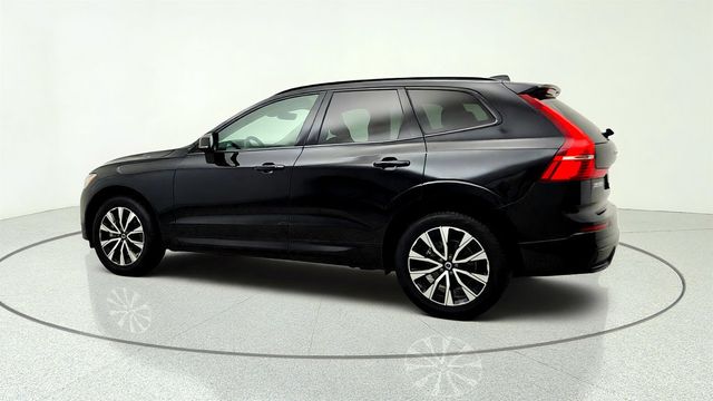 2024 Volvo XC60 B5 AWD Core Dark Theme w/ Climate Package & 19'' Wheels - 23068503 - 6