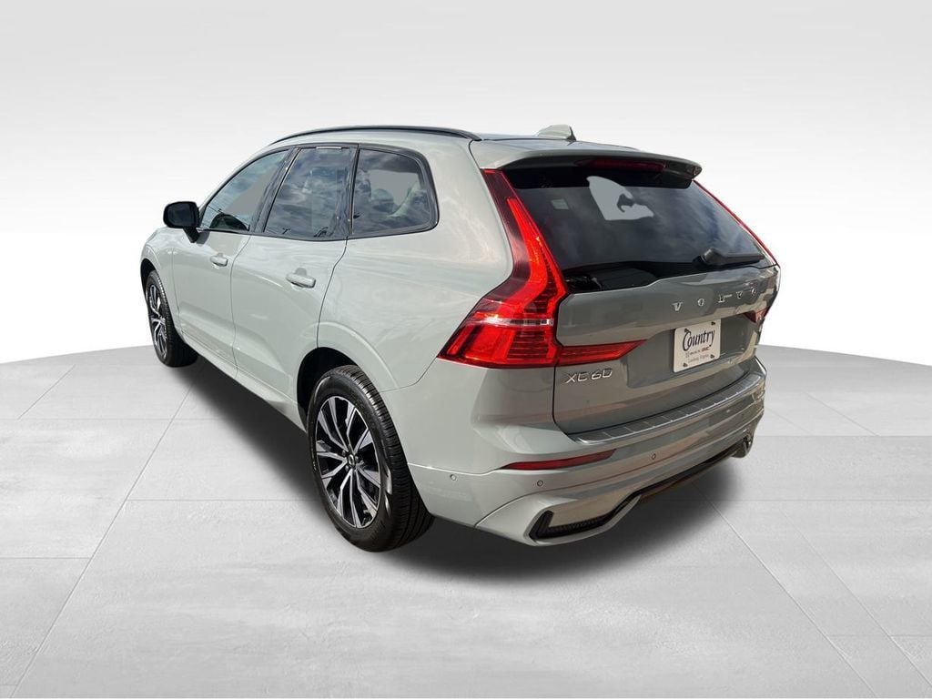 2024 Volvo XC60 B5 AWD Plus Dark Theme - 22647480 - 4