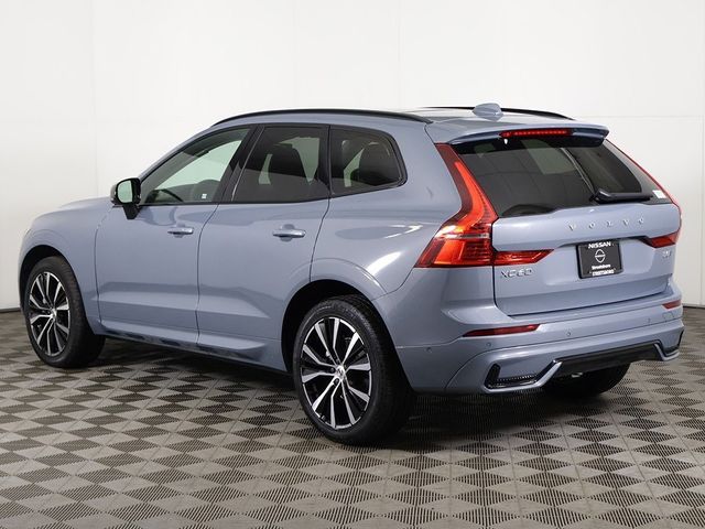 2024 Volvo XC60 B5 AWD Plus Dark Theme - 22951584 - 10