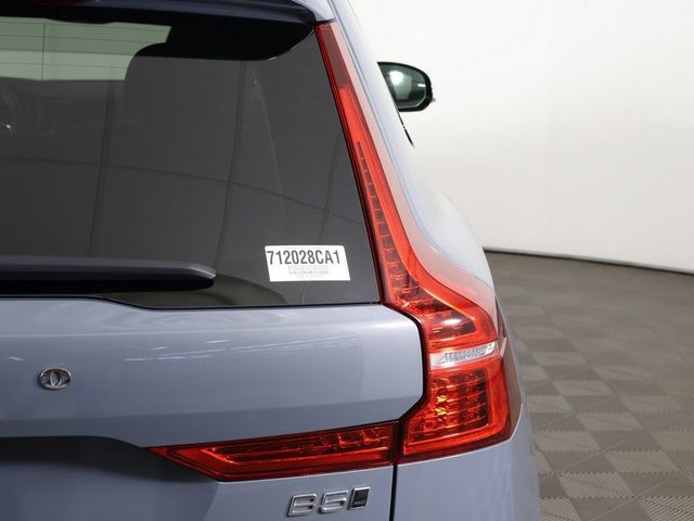 2024 Volvo XC60 B5 AWD Plus Dark Theme - 22951584 - 17