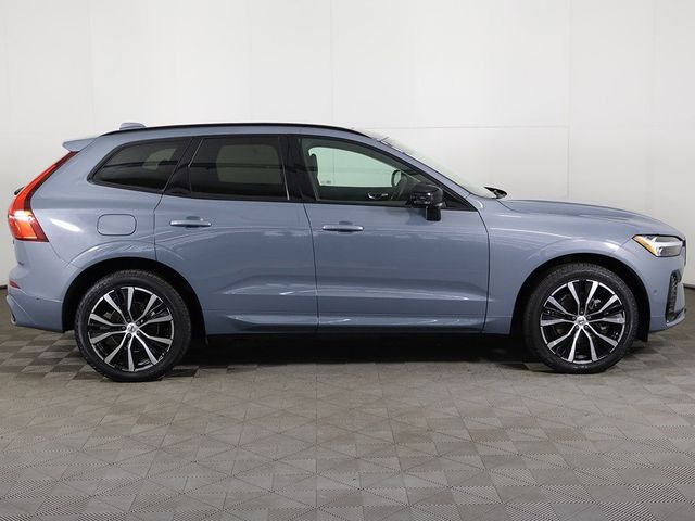 2024 Volvo XC60 B5 AWD Plus Dark Theme - 22951584 - 19