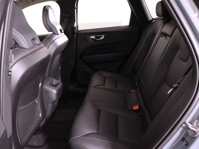 2024 Volvo XC60 B5 AWD Plus Dark Theme - 22951584 - 37