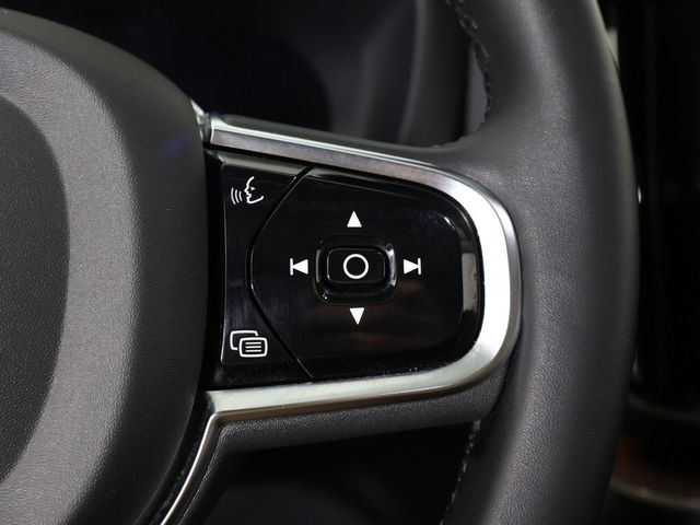 2024 Volvo XC60 B5 AWD Plus Dark Theme - 22951584 - 45