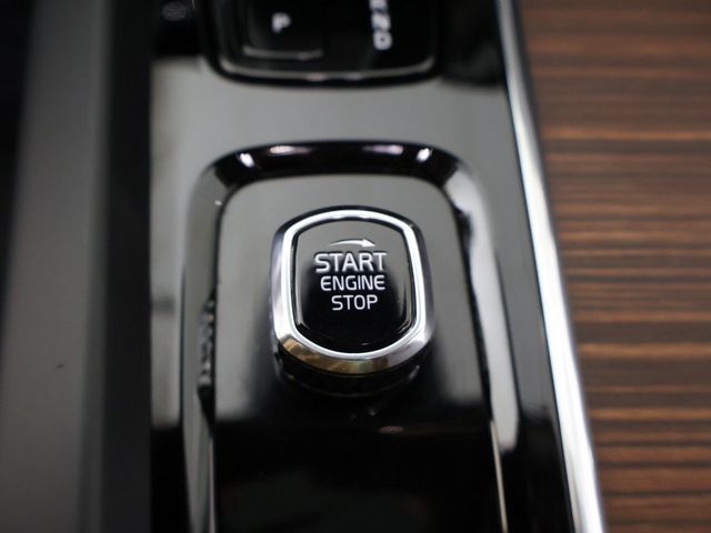 2024 Volvo XC60 B5 AWD Plus Dark Theme - 22951584 - 54